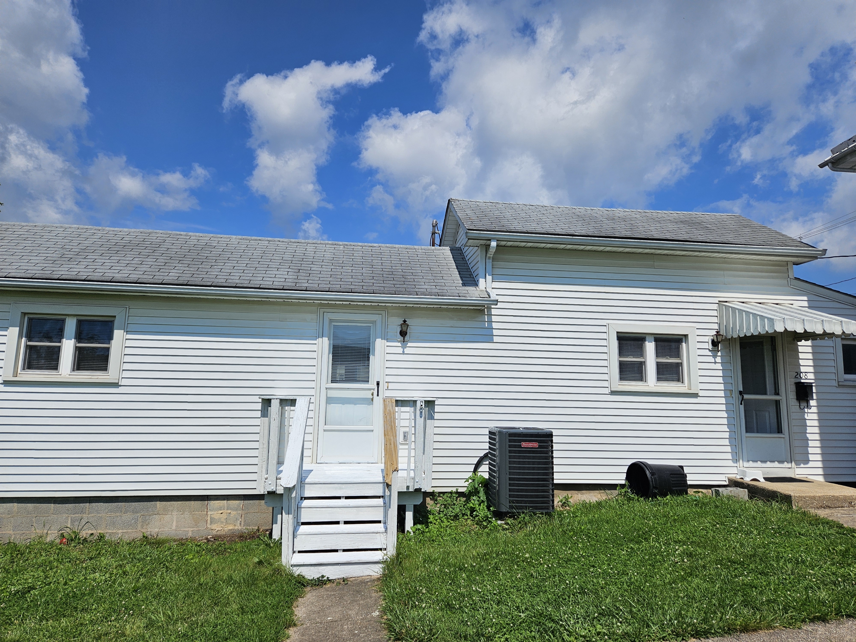 208 E. Main St.