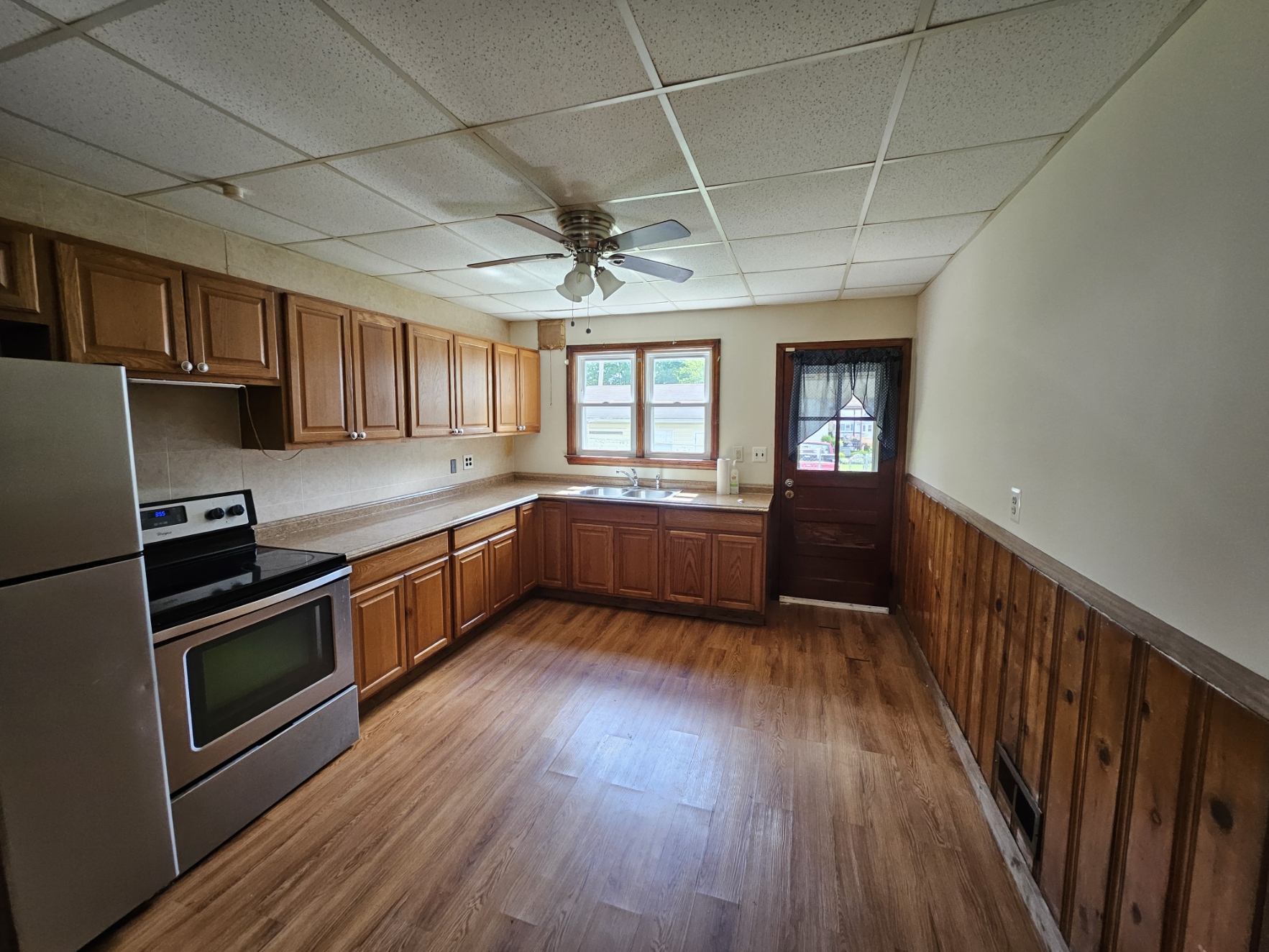 301 College Ave - UL