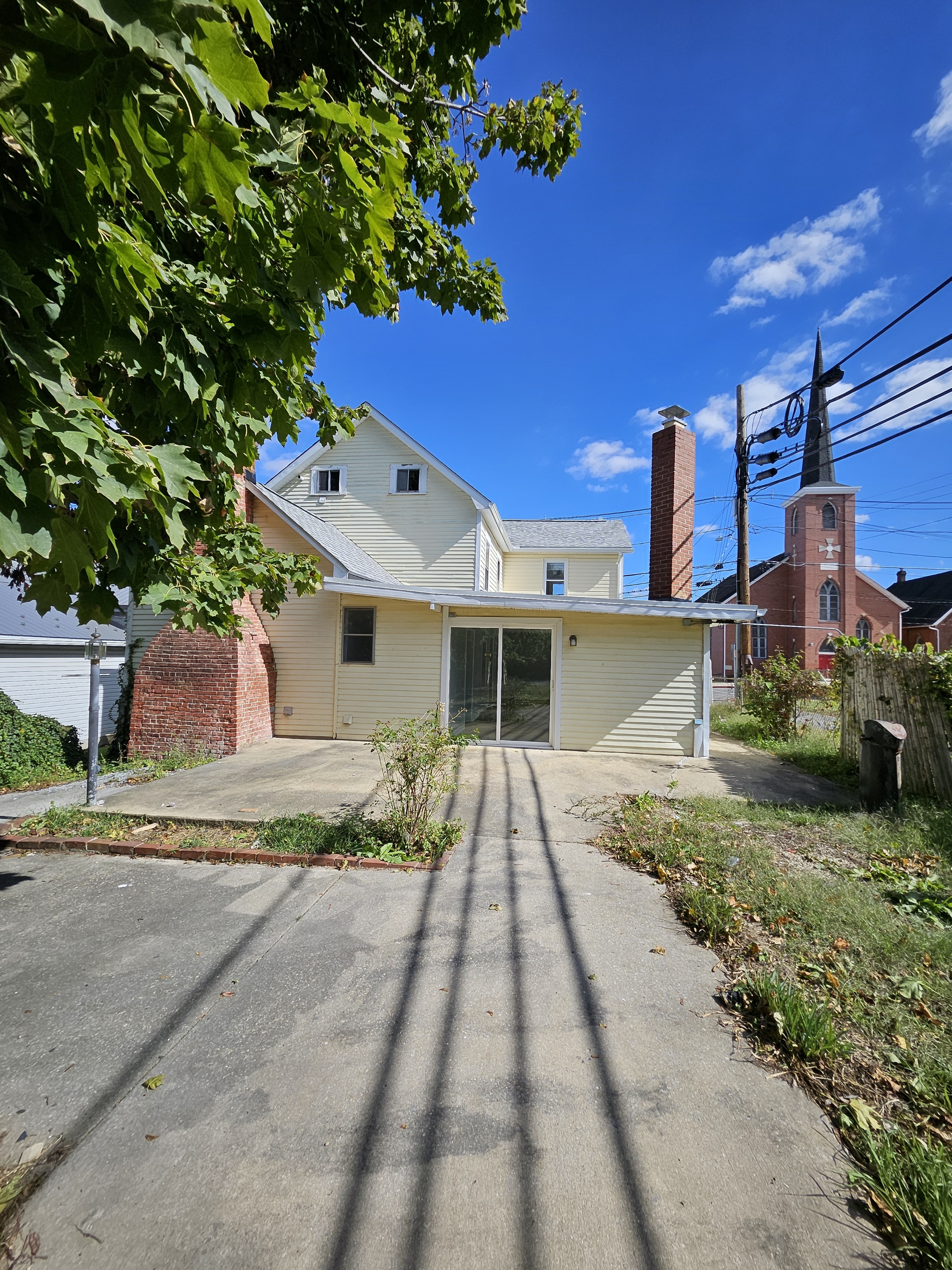 25 N. Main St.